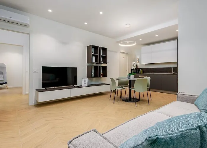 Center Of Bgynn Le Grazie *